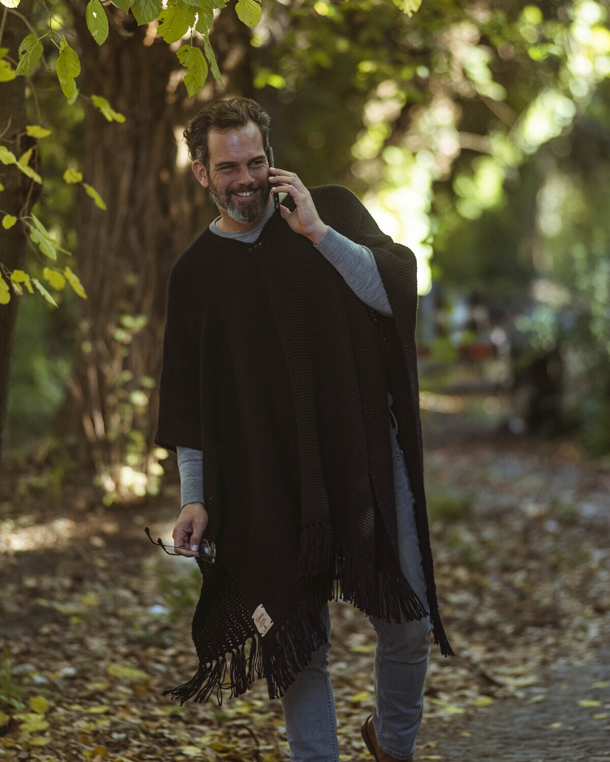PONCHO H