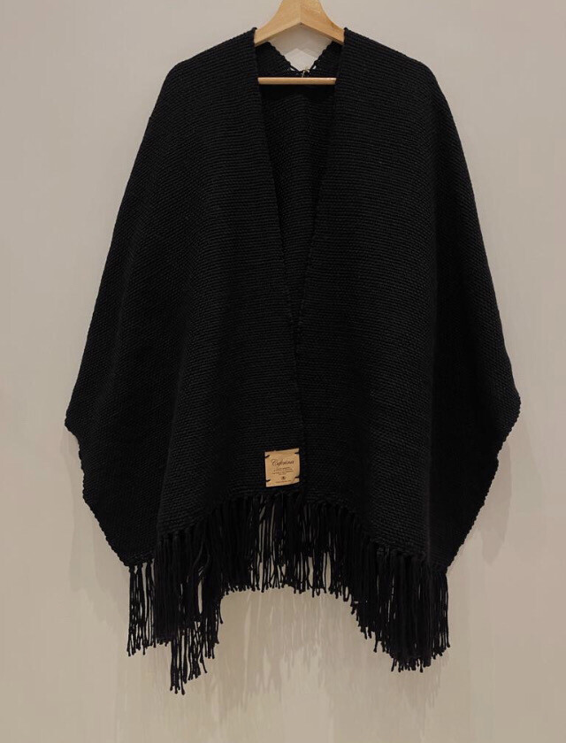 Ruana Black
