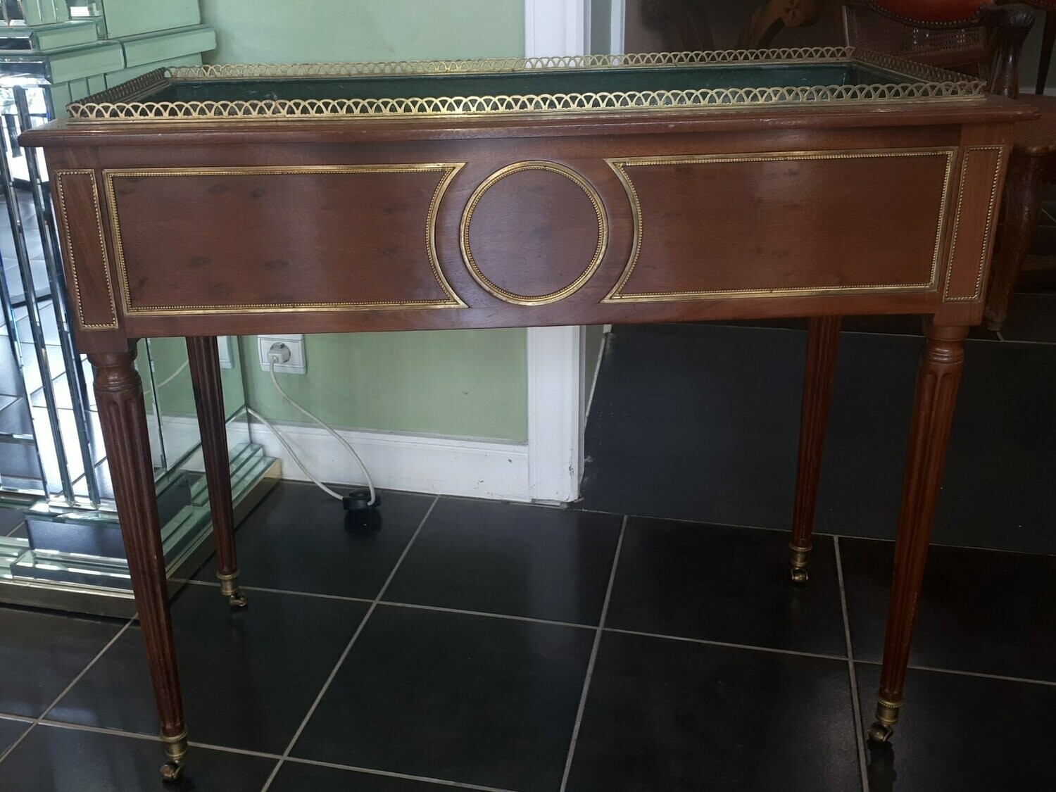 Jardinière époque Louis XVI (Vendue)