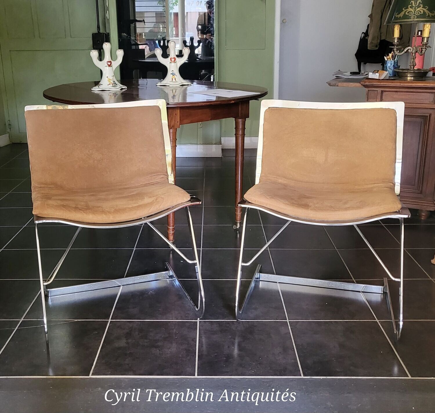 Paire de chaises / fauteuils 1970's (Vendue)