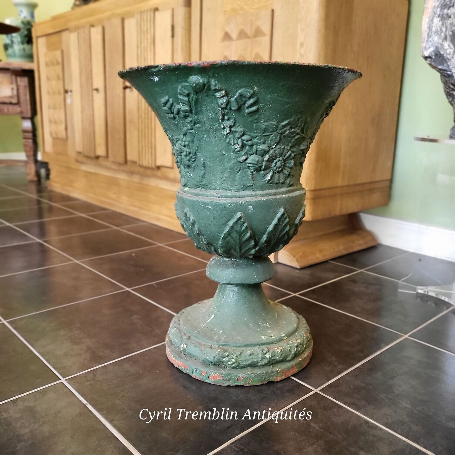 Vase Médicis en fonte ancien (Vendu)