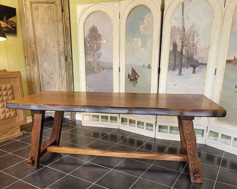 Table brutaliste en Orme (Vendue)