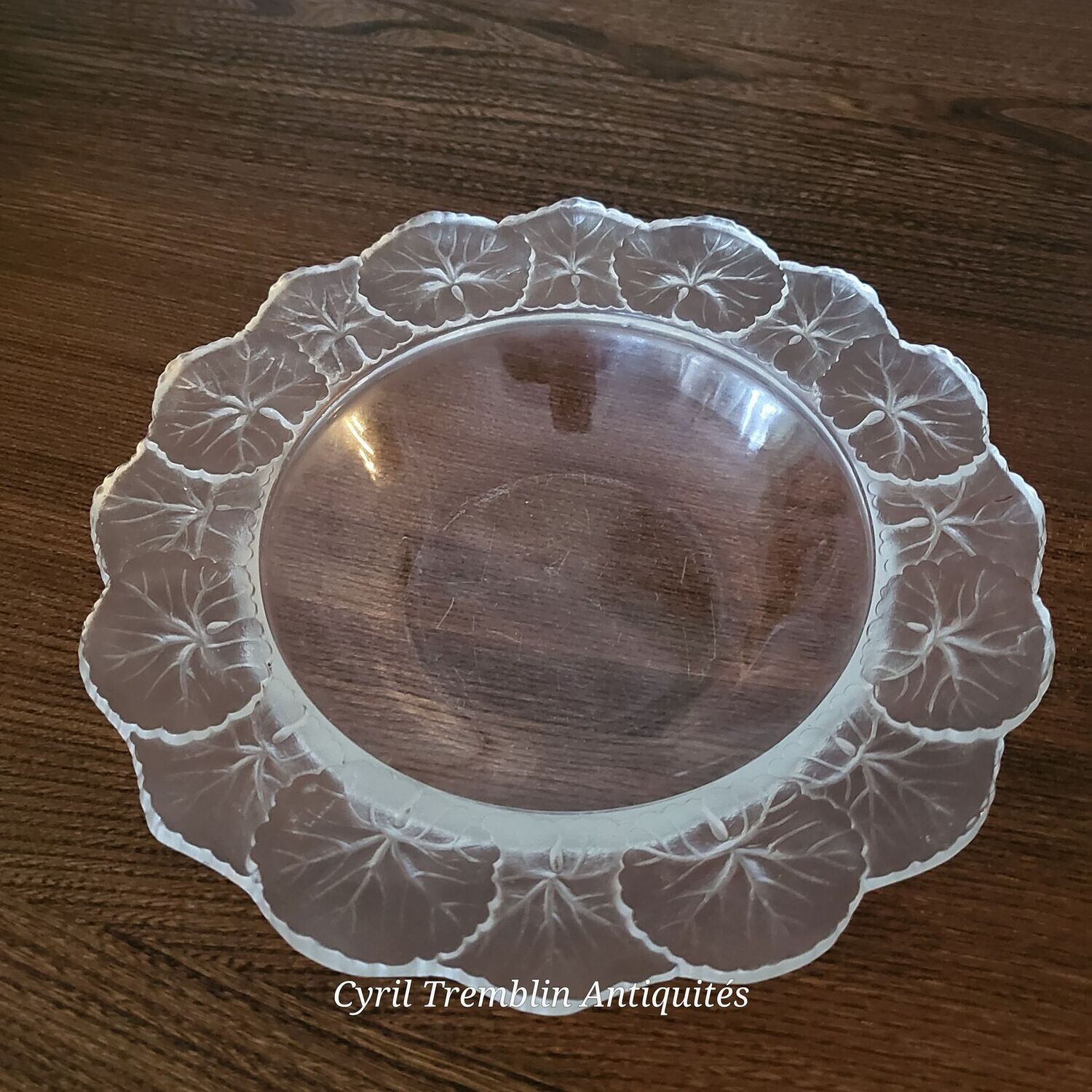 Plat coupe Lalique Honfleur