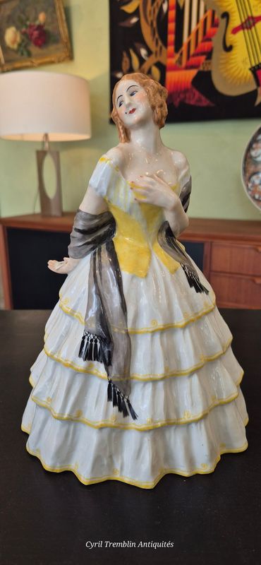 Porcelaine Art Déco d’après Fanny Rozet
