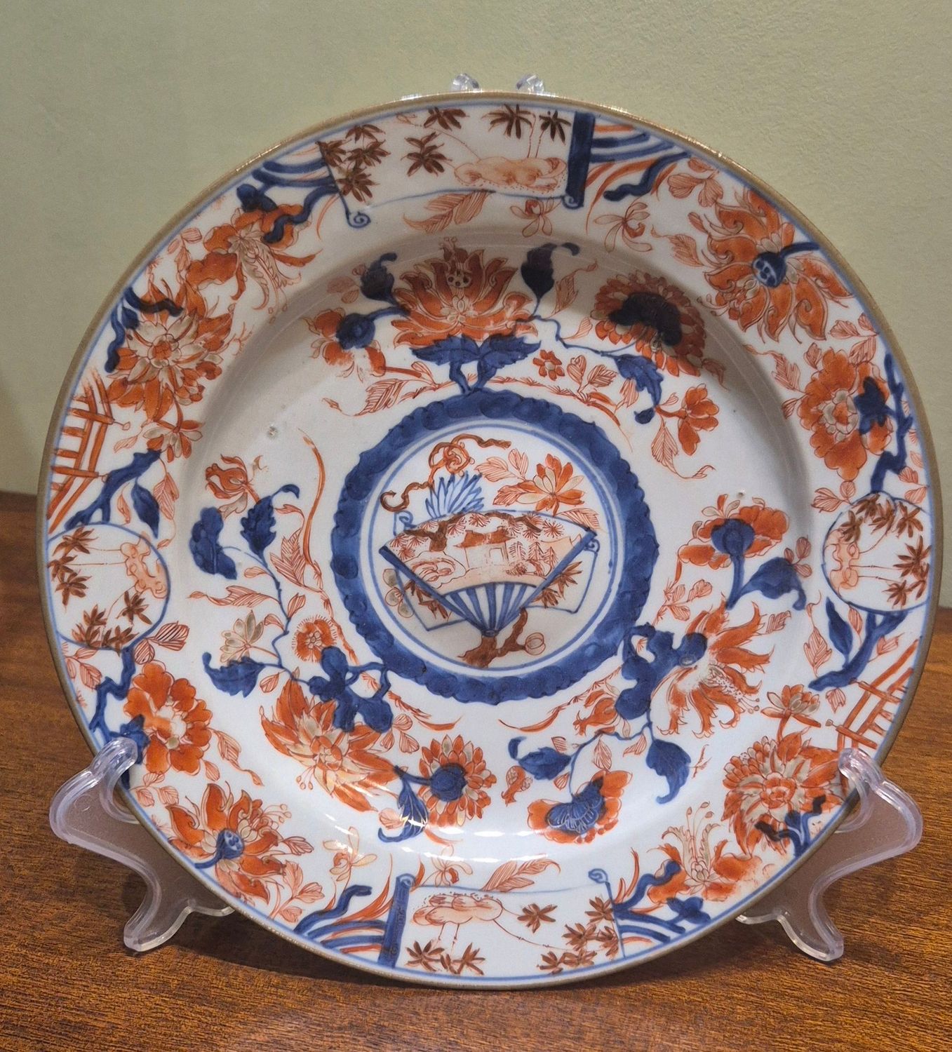 Deux assiettes porcelaine de Chine XVIIIeme