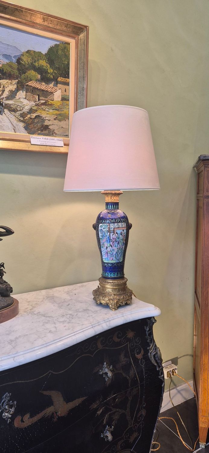 Lampe chinoise monture bronze Lampe chinoise monture bronze