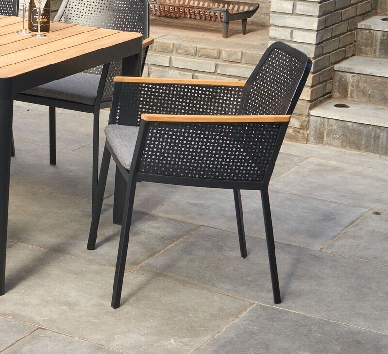 Apex Outdoor Chair