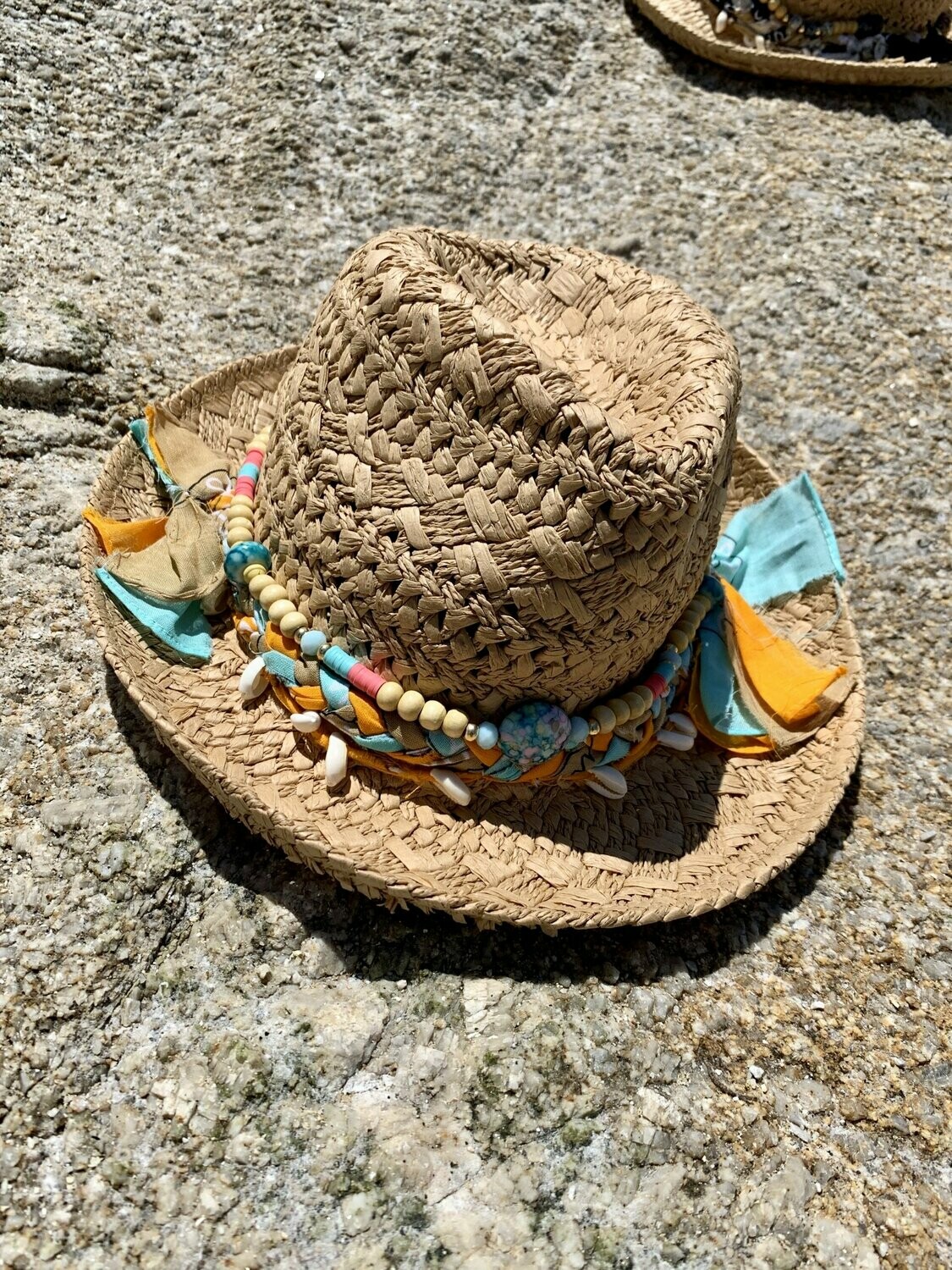 Chapeau en Raffia Turquoise et jaune HYPNOCHIC