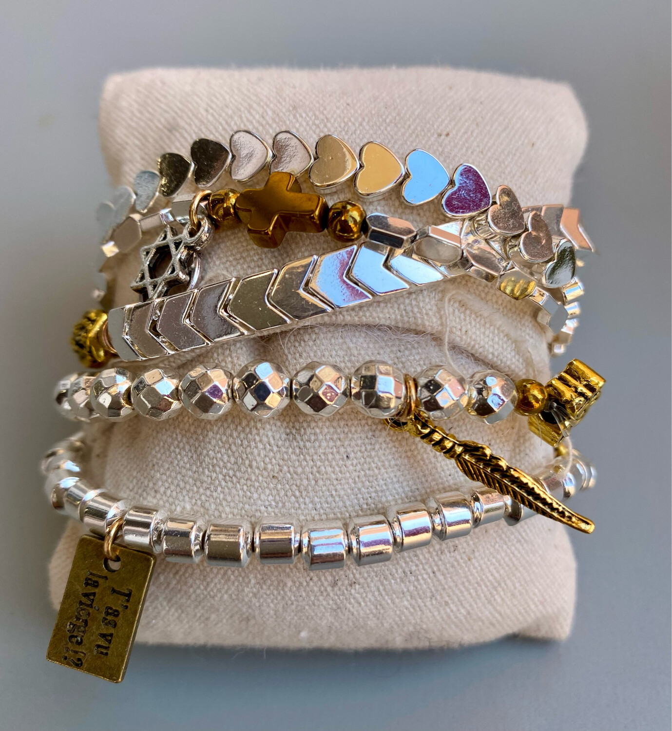 Bracelet t’as vue la vierge