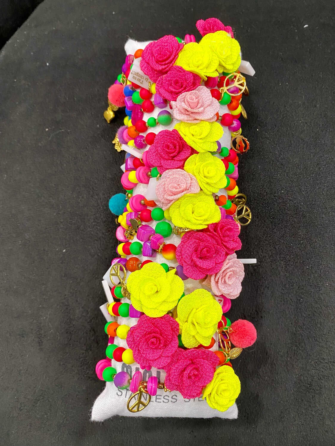 Petits bracelets t’as vue la vierge