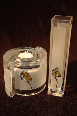 Set of 2 frosted glass vase and glass candle holder decorated with silver and amber flower motif.