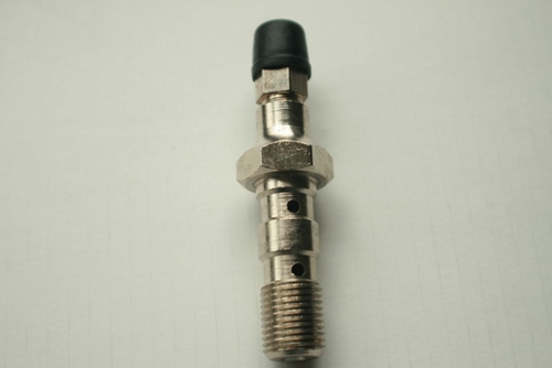 Fine Thread Double Banjo Bleeder