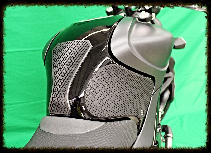 2009 - 2015 SFV650 Gladius All Models TechSpec Tank Pad Set