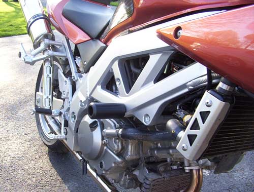 SV650N, SV650s and SV1000 All Model Years 1999 - 2016  MotoSliders Original Through Bolt Frame Sliders