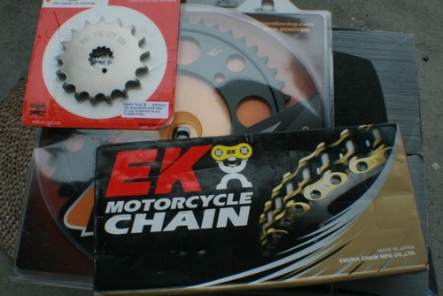 SV1000 530 Chain and Sprocket Combination SV1000 530 Chain and Sprocket Combination