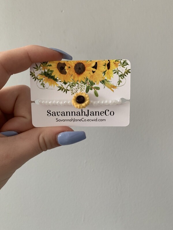 White sunflower bracelet