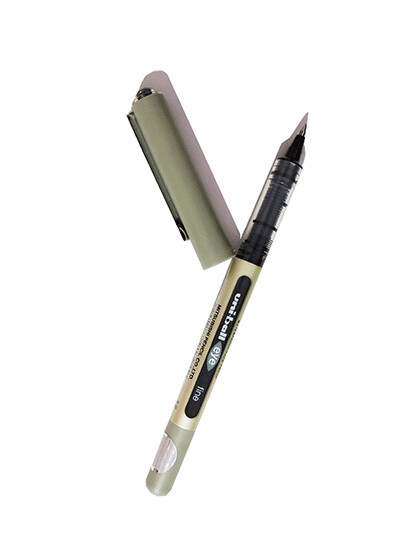 قلم حبر Uniball Eye أسود