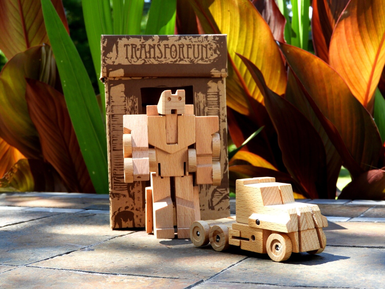 WooBot - Wooden Robot Transforms into a Truck