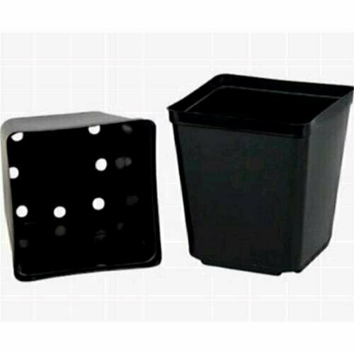 VASO QUADRATO IN PLASTICA 7X7X8 - 0.35L