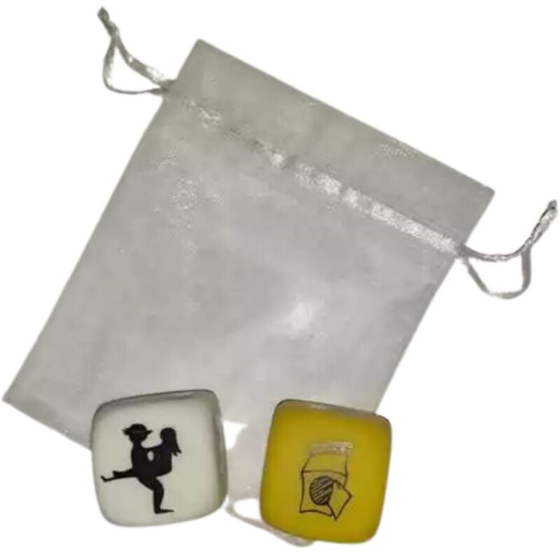 DIABLO PICANTE - KAMASUTRA SET 2 DADI PER COPPIA POSTURA + POSTO DIABLO PICANTE - KAMASUTRA SET 2 DADI PER COPPIA POSTURA + POSTO