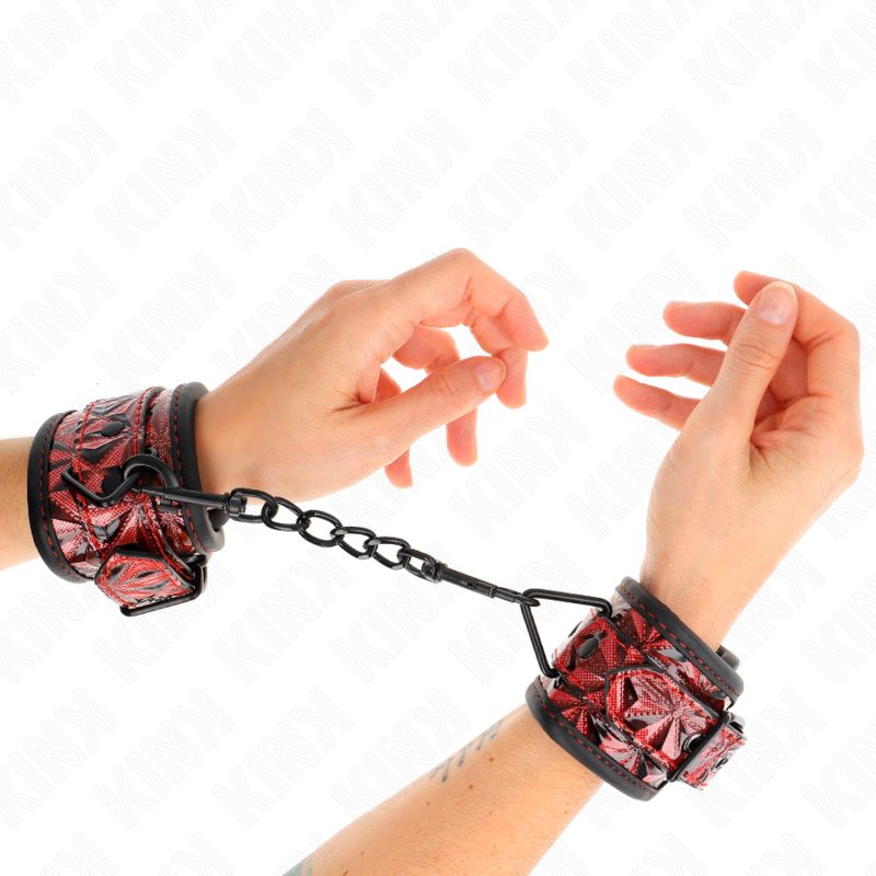 KINK - RESISTENZA DA POLSO CON MOTIVO A DIAMANTI ROSSO SCURO REGOLABILE 17-26 CM X 5,5 CM KINK - RESISTENZA DA POLSO CON MOTIVO A DIAMANTI ROSSO SCURO REGOLABILE 17-26 CM X 5,5 CM