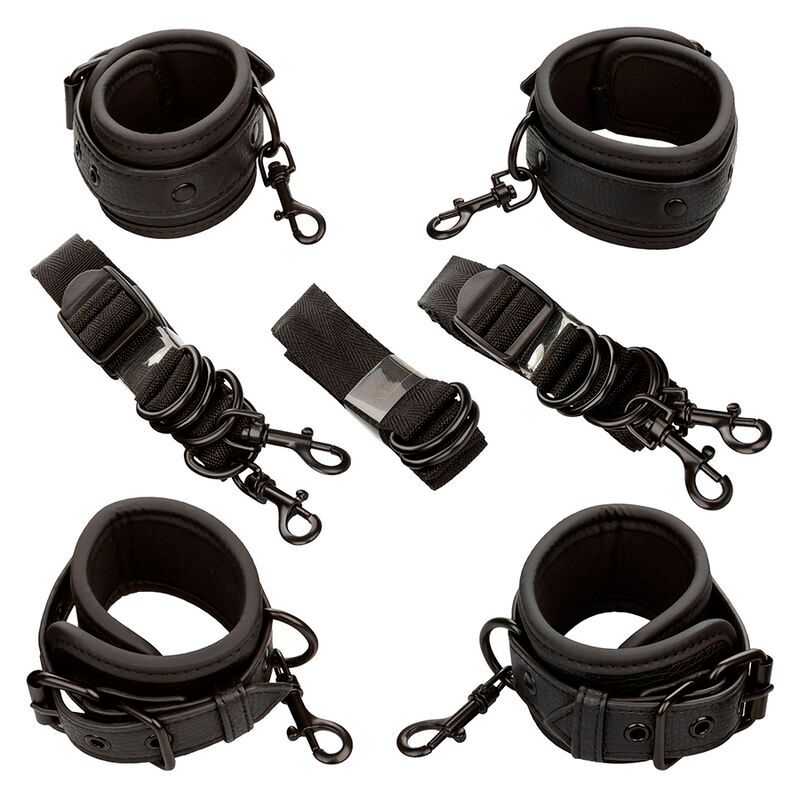 CALEXOTICS - NOCTURNAL CINGHIE PER LETTO IN PELLE REGOLABILI NERE CALEXOTICS - NOCTURNAL CINGHIE PER LETTO IN PELLE REGOLABILI NERE