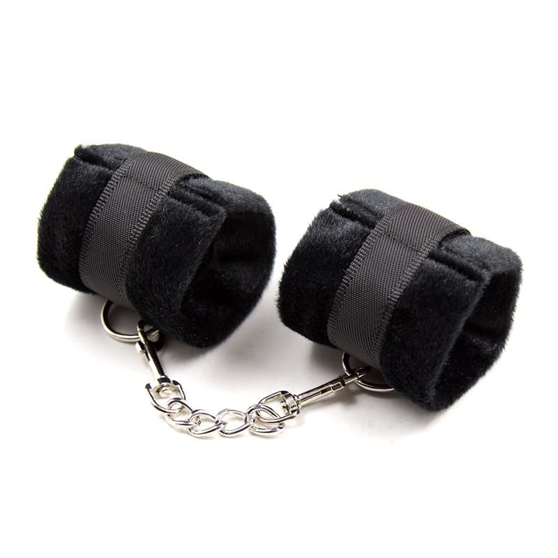 Handcuffs with Velcro with Long Fur Black Handcuffs with Velcro with Long Fur Black