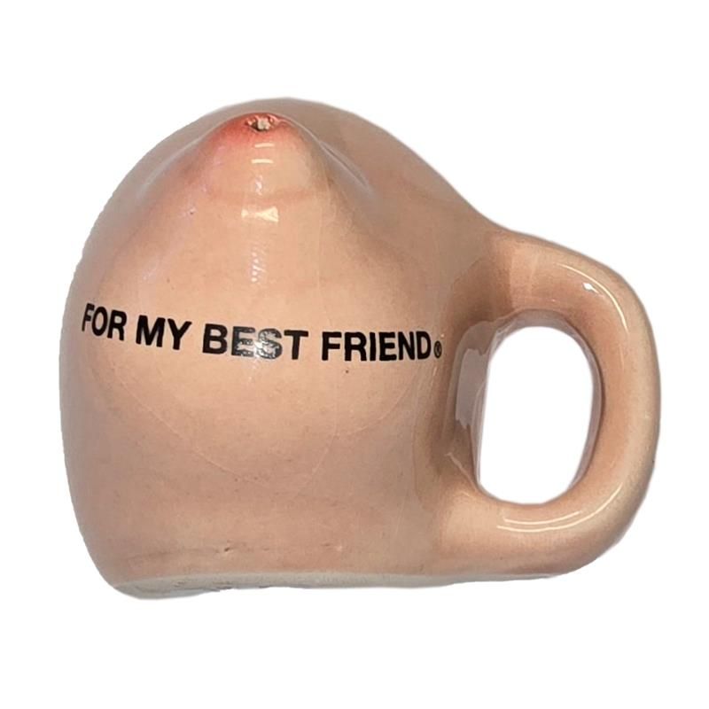 Ceramic breast-shaped fridge magnet Ceramic breast-shaped fridge magnet