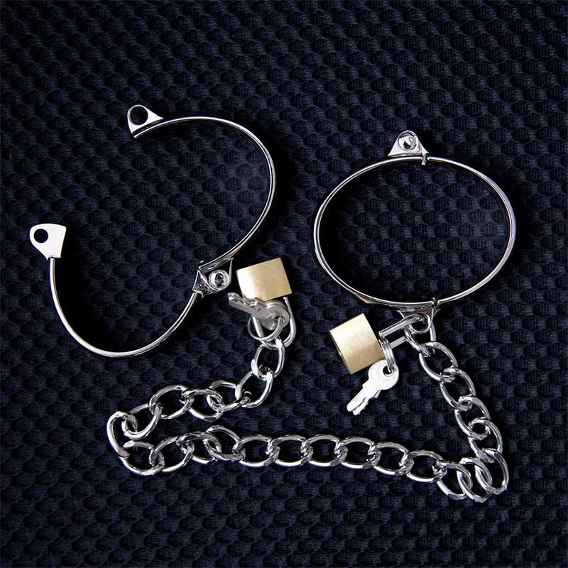 Metal Hand Cuff for Men 7 cm Metal Hand Cuff for Men 7 cm