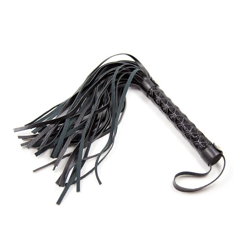 Flogger Diamond Pattern with Metal Hardware 39 cm Black Flogger Diamond Pattern with Metal Hardware 39 cm Black