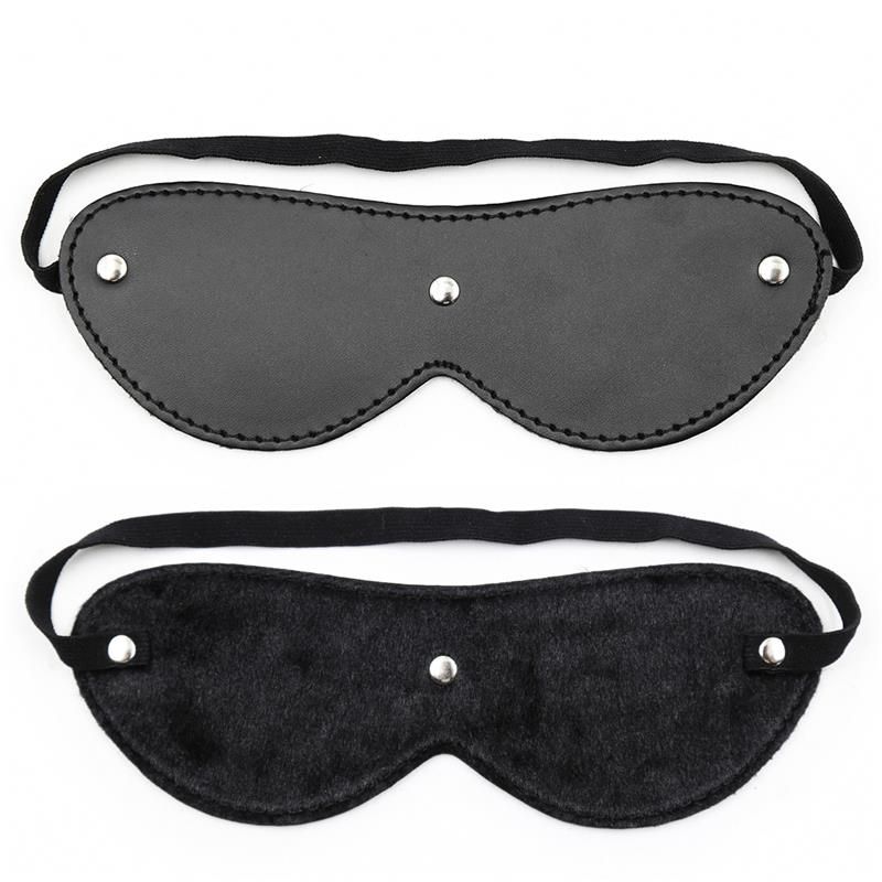 Fur Blindfold with 3 Rivets Fur Blindfold with 3 Rivets