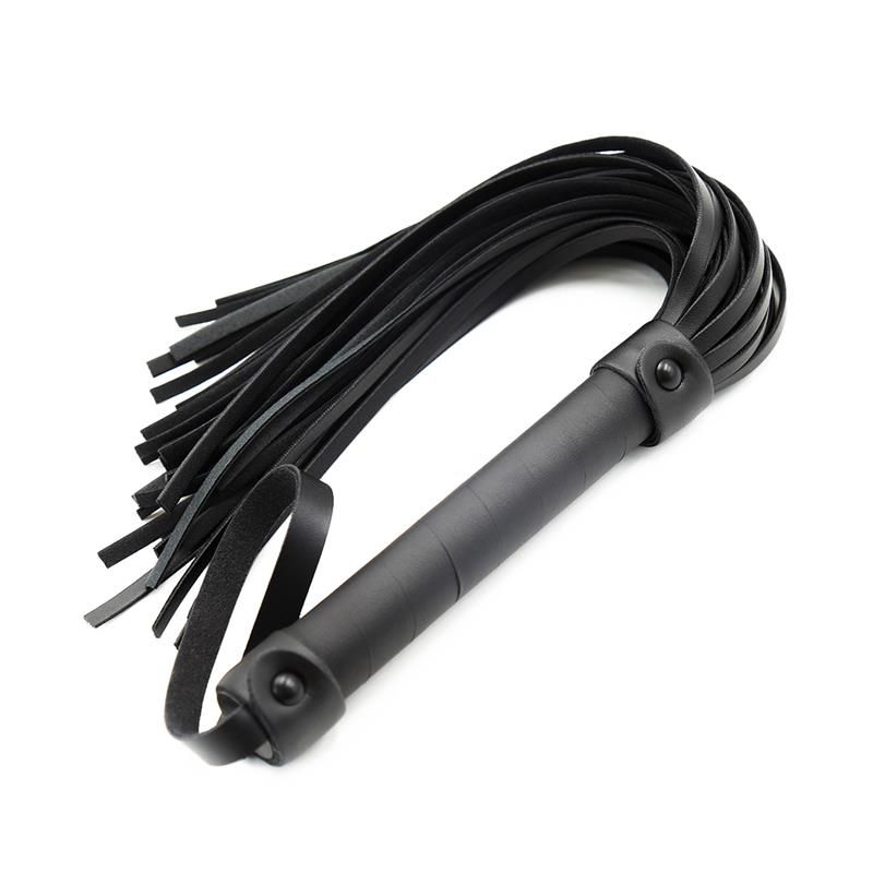 Neoprene Style Flogger 48.5cm Neoprene Style Flogger 48.5cm