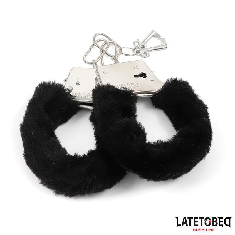 Furry Metal Cuff Black Furry Metal Cuff Black