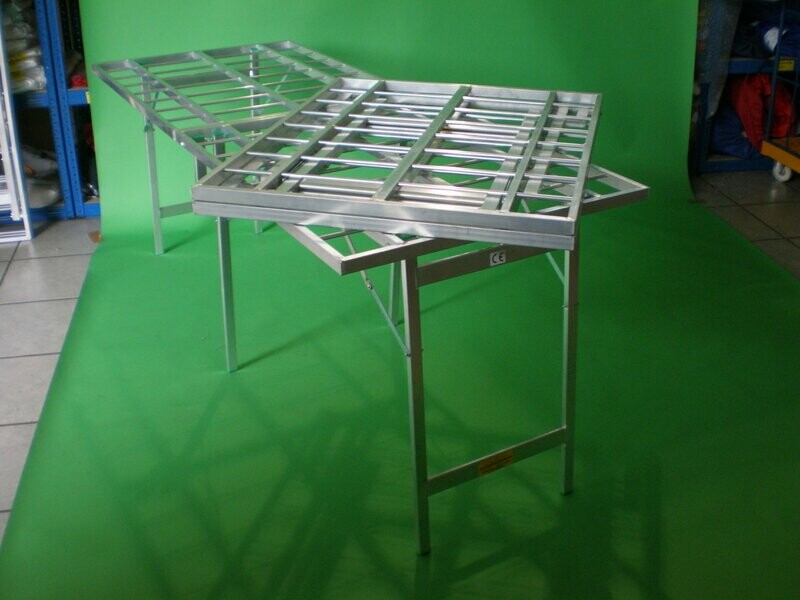 ALU Koffertisch (klappbar) 2m x 1m ALU Koffertisch (klappbar) 2m x 1m