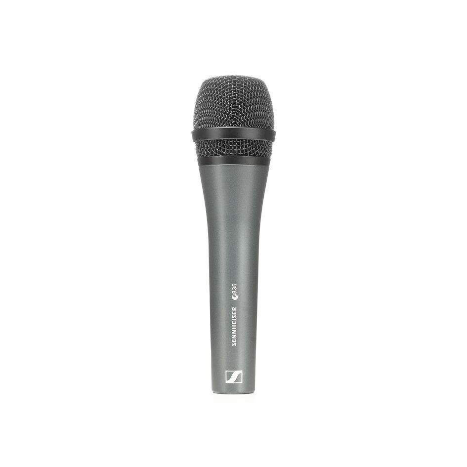 e 835