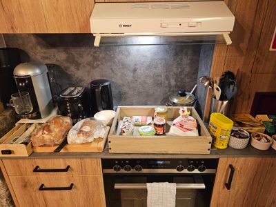 Extras (meal, activities, services)