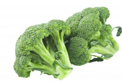Fresh Produce, Broccoli Crowns (Priced per Pound)