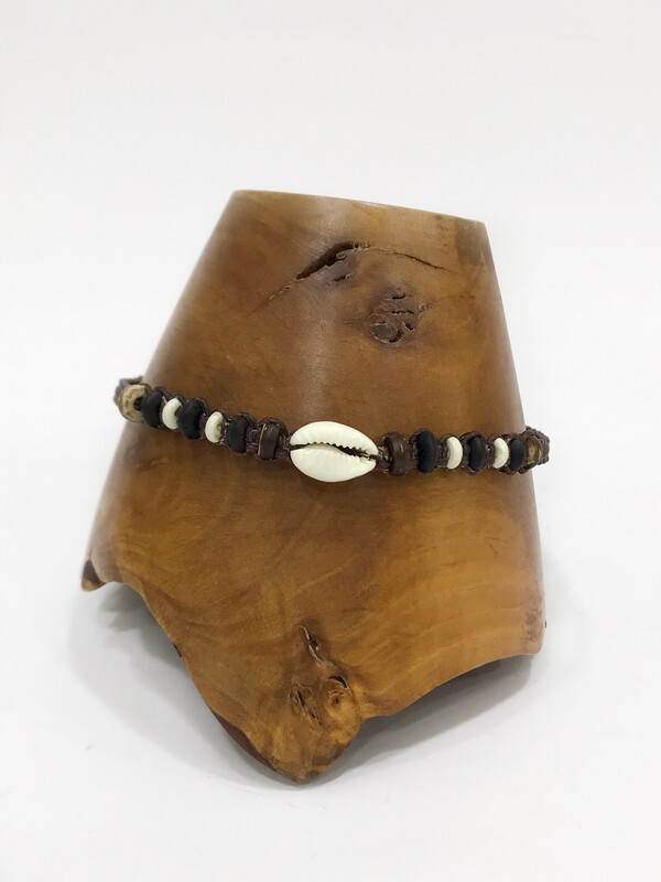 Unisex Macrame Cowrie Shell Anklet