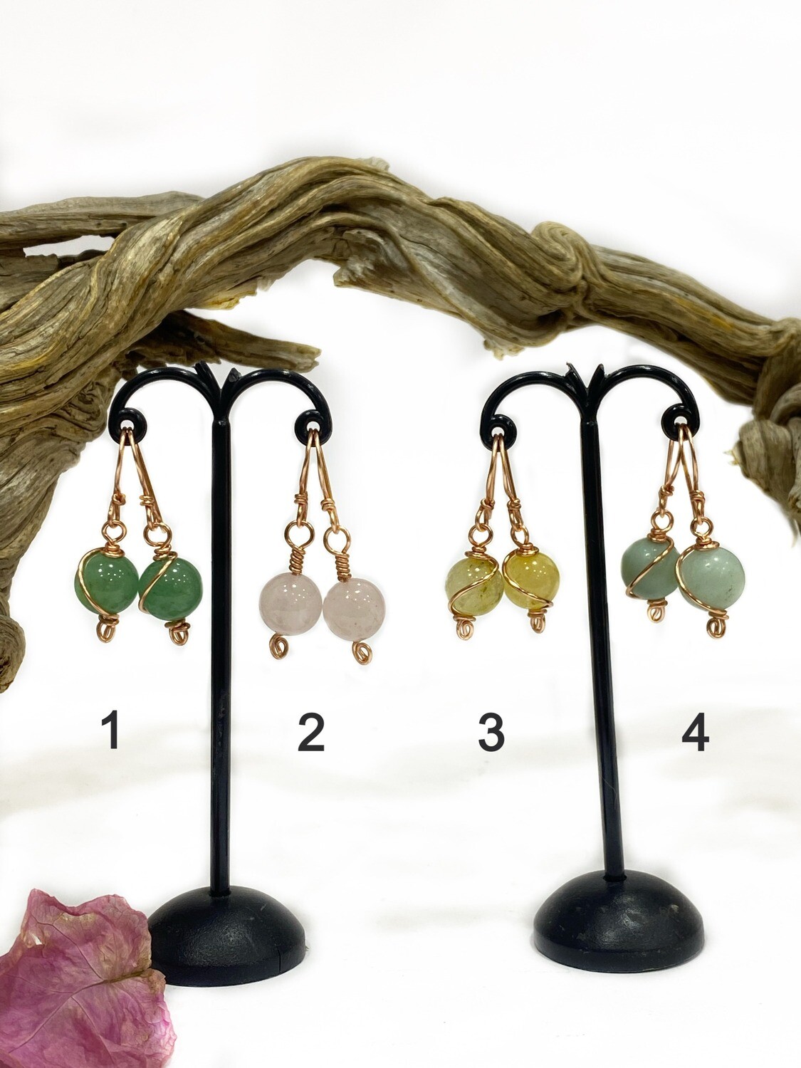 Earrings with semi-precious stones beads