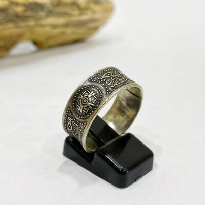 925 Silver Ring with Tribal designs