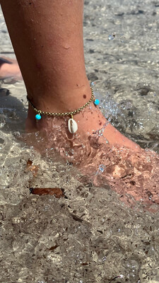 Cowrie Turquoise Anklet