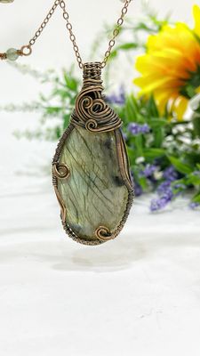 Labradorite Gemstone Pendant