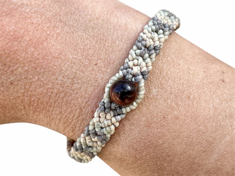 Macrame Bracelet With Tiger Eye