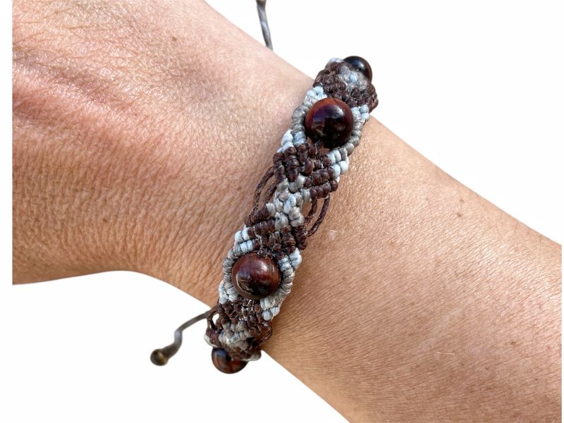 Macrame Handmade Bracelet With Tiger Eye