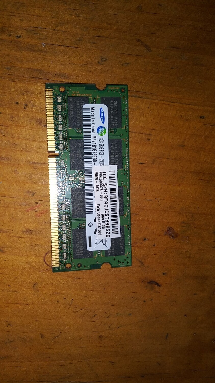 8 GB PC3L 12800S
PC3L 12800S