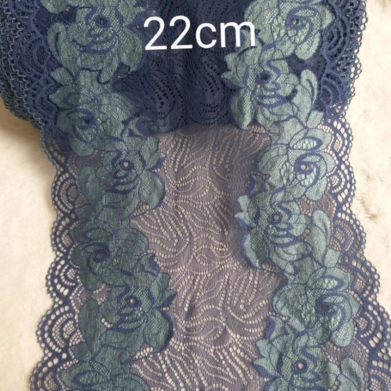 Lace Table runner