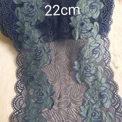 Lace Table runner