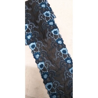 Lace Table runner