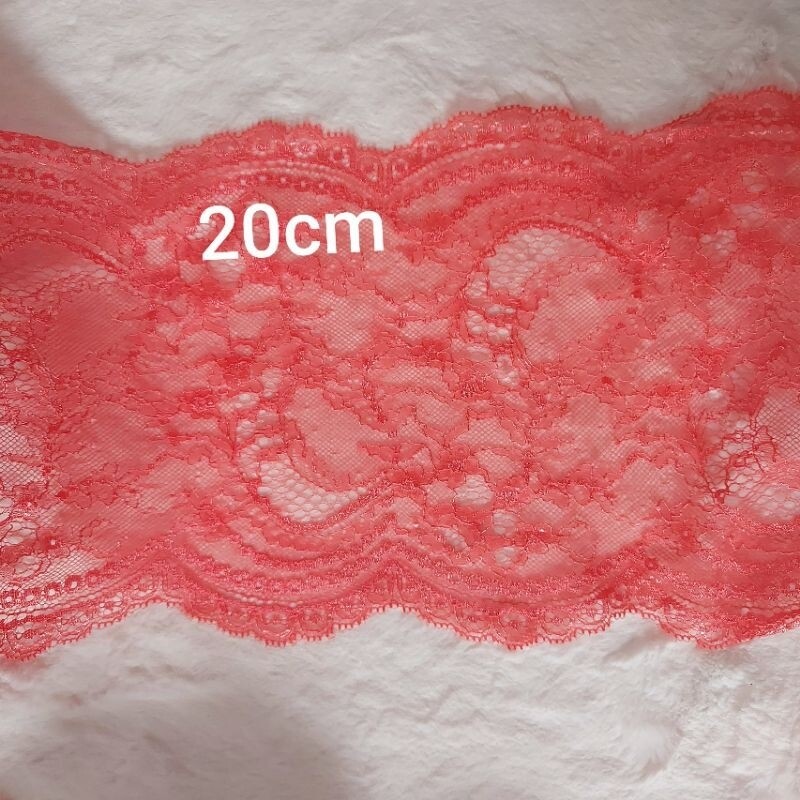 Lace Table runner