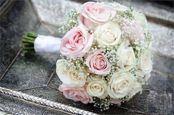 Fresh flowers Bridal bouquet - bridesmaid bouquet
- HC007